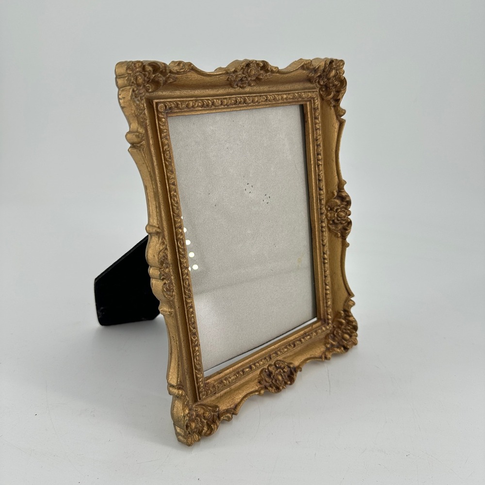 Vintage 1978 L.I.C. Gold Ornate 5x7 Picture Frame Made in USA Rococo Style